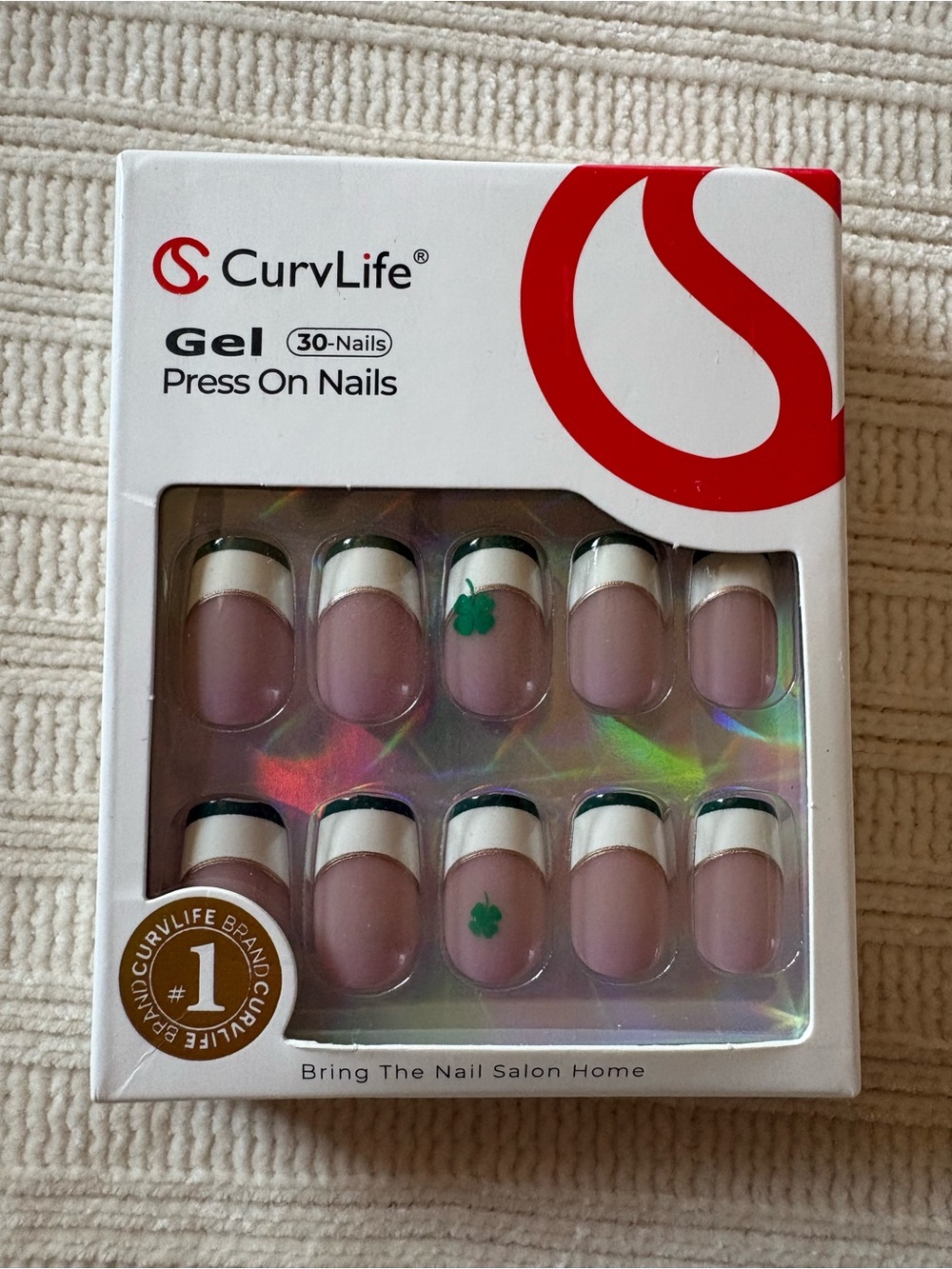 Curvlife Gel Press-On Nails - Nude with Green Accent Shamrock St.Patricks Clover